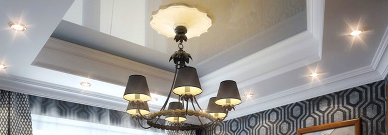 светильники и люстры для натяжных потолков фото